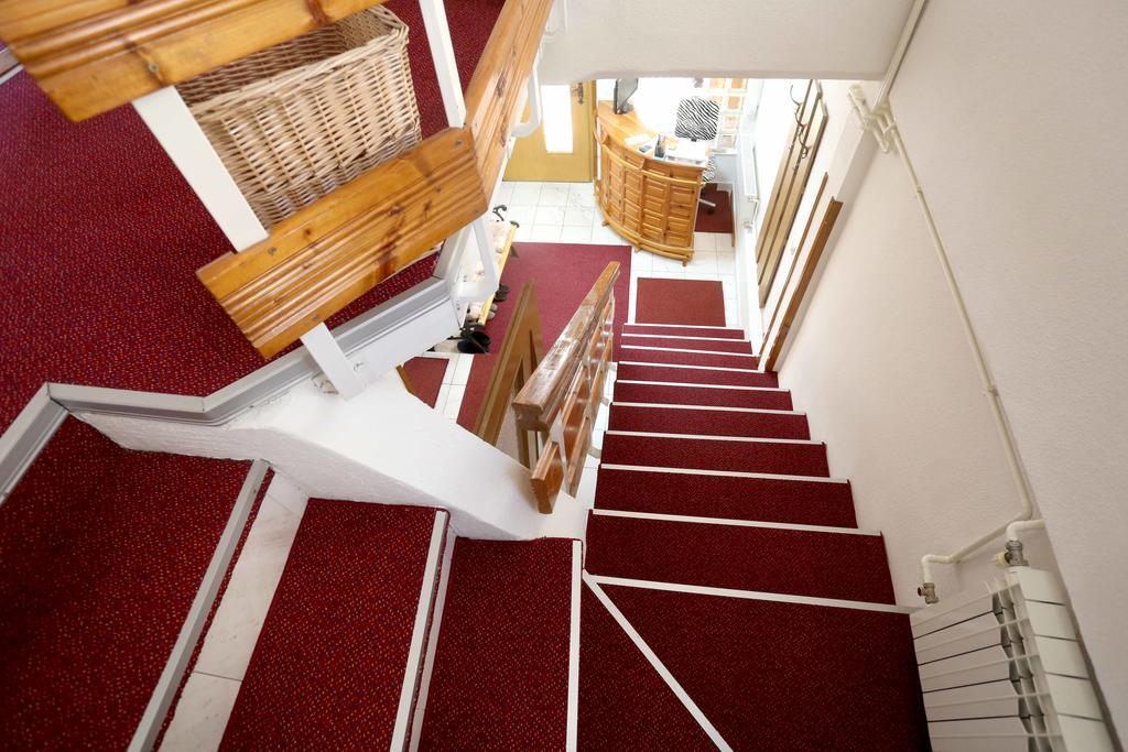 Hostel Denal Σαράγεβο Εξωτερικό φωτογραφία
