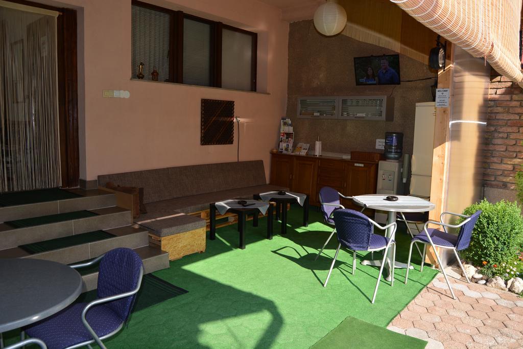 Hostel Denal Σαράγεβο Εξωτερικό φωτογραφία
